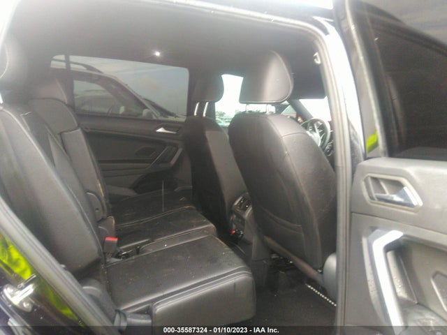 3VV3B7AX1MM060305 Volkswagen Tiguan Se/se R-line Black/sel
