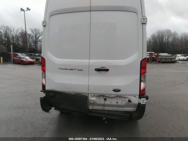 2018 Ford Transit, VIN: 1FTYR2XM5JKA61931