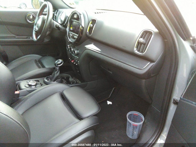 2018 Mini Countryman, VIN: WMZYS7C38J3E08860