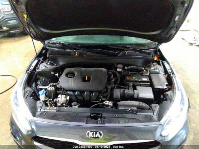 3KPF24AD2ME271183 KIA Forte Lxs