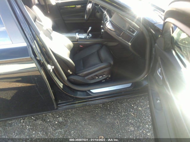BMW 7 Series 750i 2011 WBAKA8C56BCY37040 Image 5