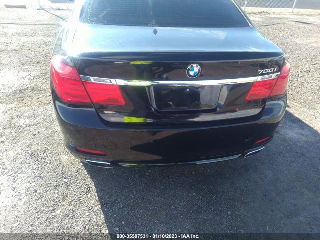 BMW 7 Series 750i 2011 WBAKA8C56BCY37040 Image 6