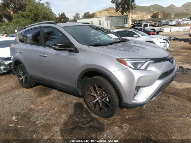 2018 2T3NFREV5JW419715 main image