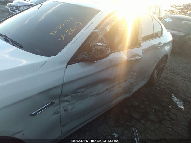 BMW 5 Series 535i 2016 WBA5B1C58GG552017 Image 6