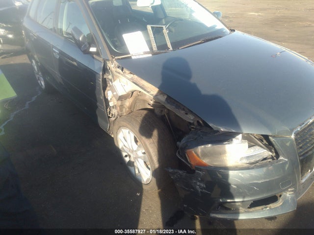 WAUBEAFM4CA113553 Audi A3