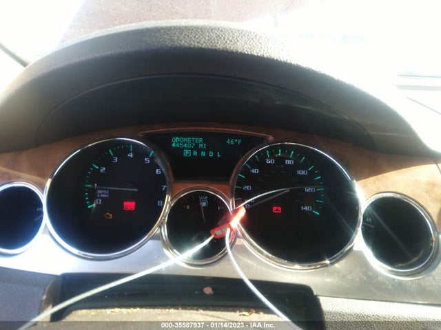 2008 BUICK ENCLAVE CXL VIN: 5GAEV23768J285113