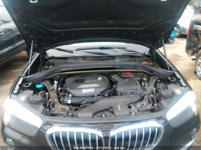 2018 BMW X1, VIN: WBXHU7C33J5H40481