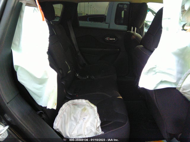 1C4PJLCS6GW233656 Jeep Cherokee Altitude