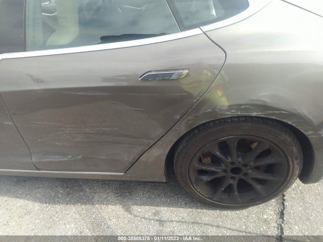 Tesla MODEL S 2016 5YJSA1E18GF152701 Image 6