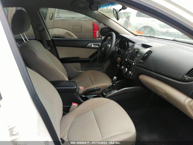 2013 KIA FORTE EX VIN: KNAFU4A2XD5711409
