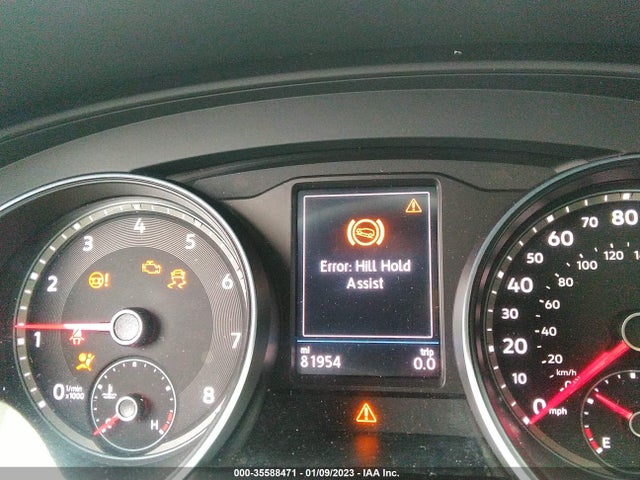 2018 Volkswagen Atlas, VIN: 1V2ER2CAXJC514772