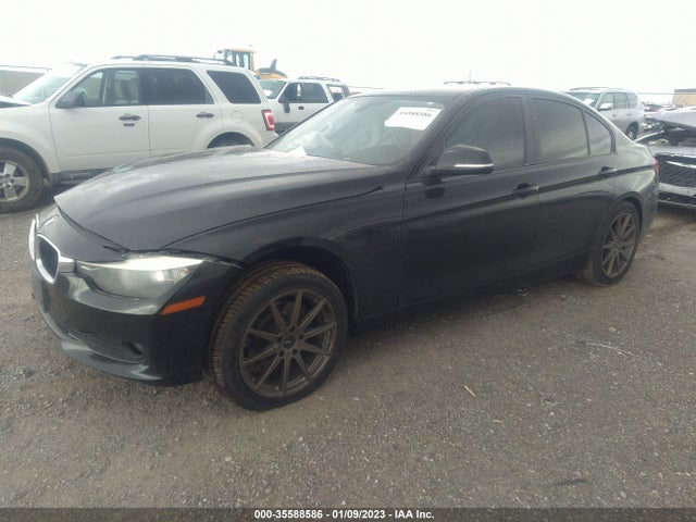 BMW 3 Series 320i 2014 WBA3B1C59EK135572 Image 2
