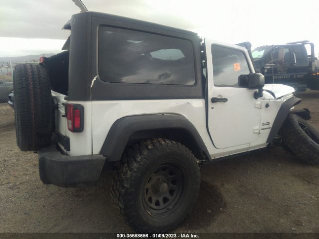 1C4AJWAG8GL165531 Jeep Wrangler Sport