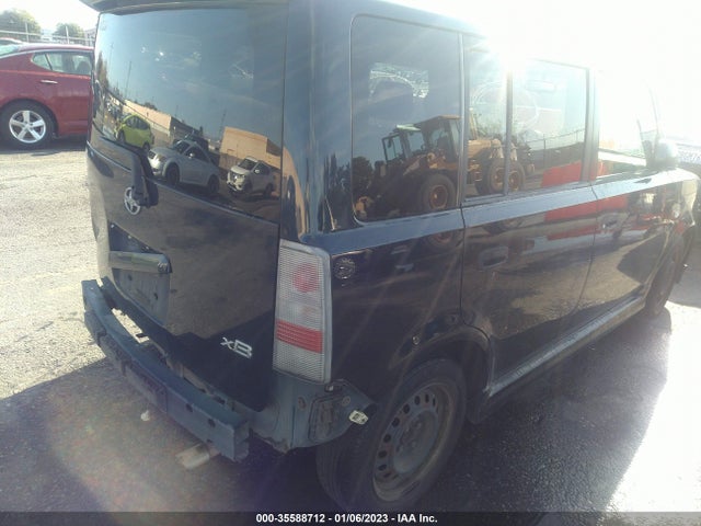 2004 SCION XB VIN: JTLKT324540148835