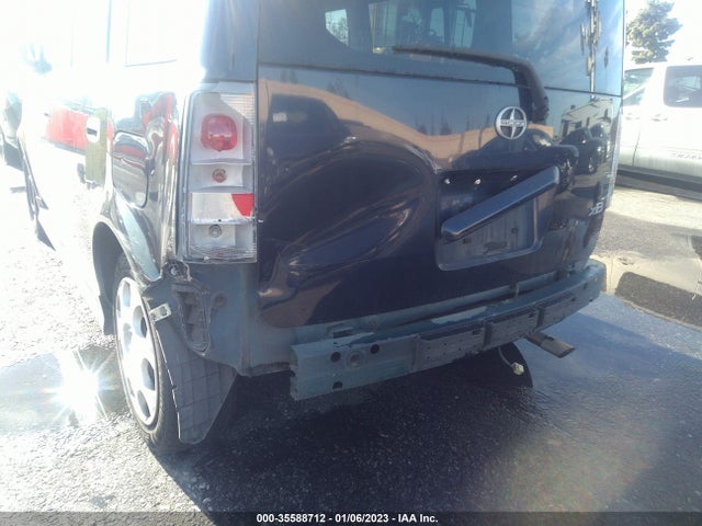 2004 SCION XB VIN: JTLKT324540148835