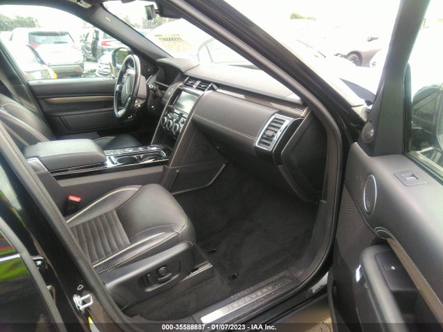 2018 Land Rover Discovery, VIN: SALRT2RV8JA078698
