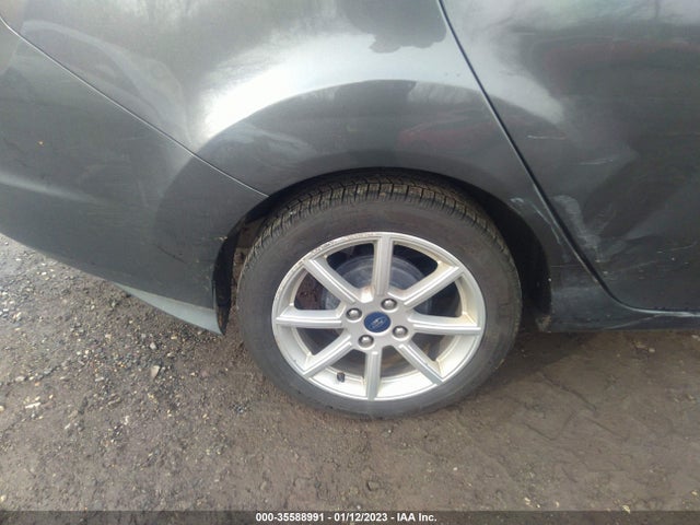 2015 Ford Fiesta, VIN: 3FADP4BJ2FM113583