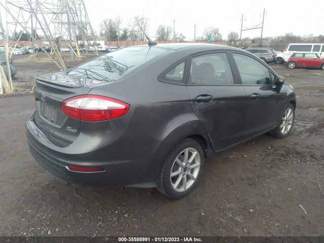 2015 Ford Fiesta, VIN: 3FADP4BJ2FM113583