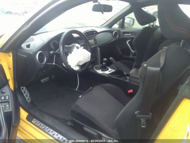 JF1ZNAA19F8707023 Scion FR-S