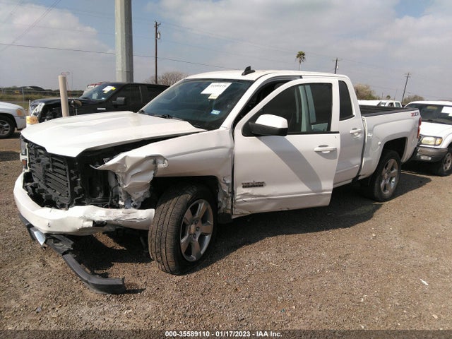Chevrolet Silverado 1500 Lt 2018 3GCUKREC9JG518947 Image 2