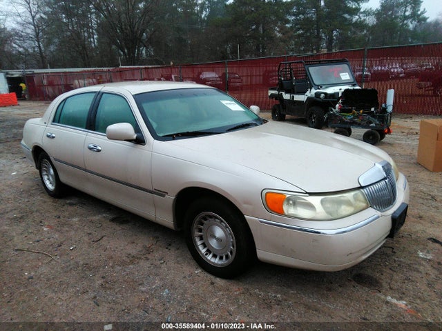 Lincoln Town Car Cartier 2000 1LNHM83WXYY902265 zdjęcie główne
