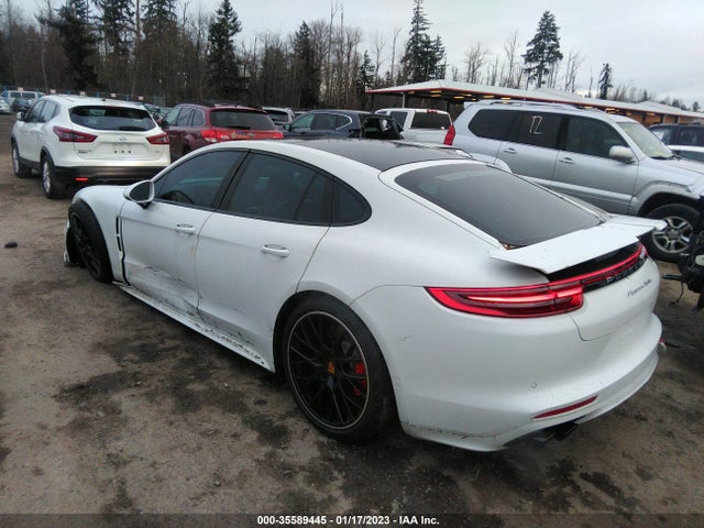 2017 Porsche Panamera, VIN: WP0AF2A77HL151311