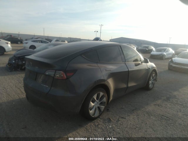 Tesla Model Y Long Range 2022 7SAYGDEE2NA001623 Image 4