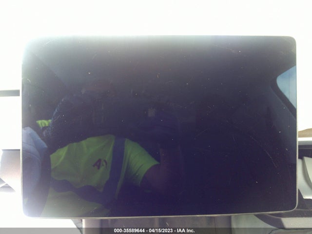 Tesla Model Y Long Range 2022 7SAYGDEE2NA001623 Image 7