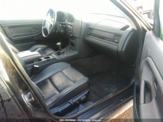 WBACB3322RFE19242 BMW 325 I