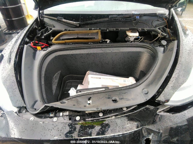 Tesla Model Y Long Range 2021 5YJYGDEE8MF180667 Image 10