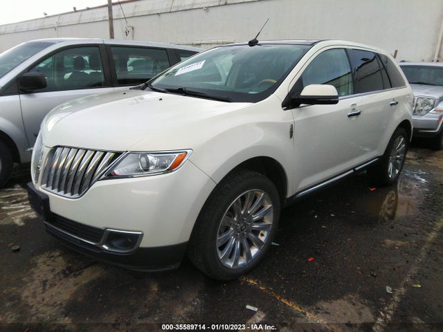 Lincoln MKX 2013 2LMDJ8JK3DBL15392 Image 2