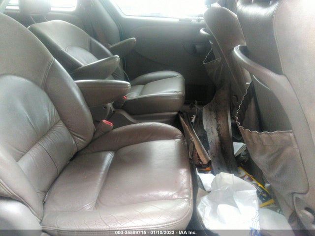 2C8GP64L11R209335 Chrysler Town & Country Limited