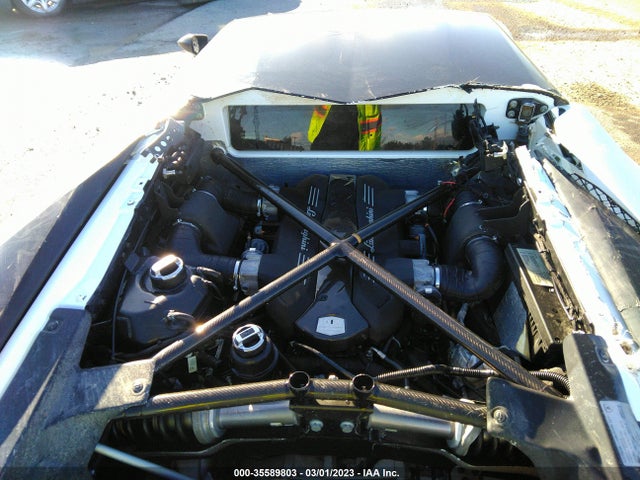 2016 Lamborghini Aventador, VIN: ZHWUF3ZD0GLA04348