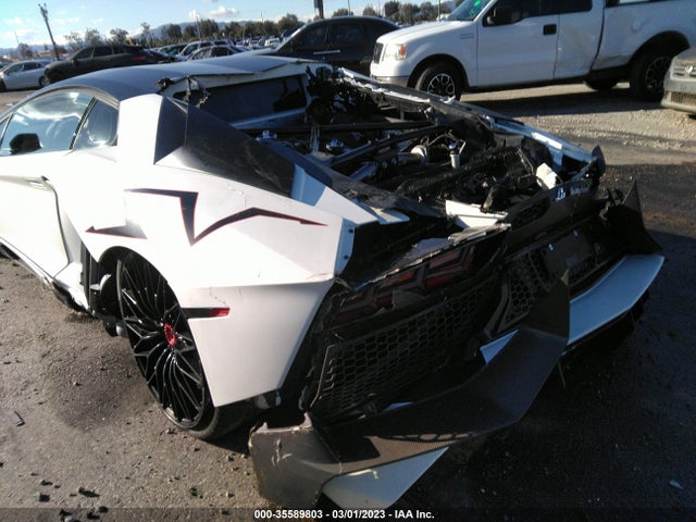 2016 Lamborghini Aventador, VIN: ZHWUF3ZD0GLA04348