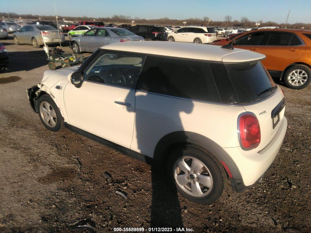 2017 Mini Hardtop, VIN: WMWXP5C58H2D16020