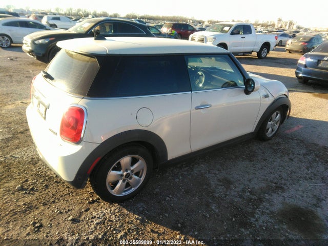 2017 Mini Hardtop, VIN: WMWXP5C58H2D16020