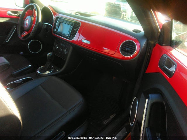 3VWJP7AT1CM630044 Volkswagen Beetle 2.5l W/sun Pzev