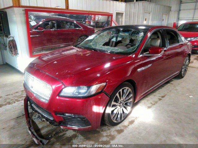 Lincoln Continental Select 2018 1LN6L9SK7J5615262 Image 2