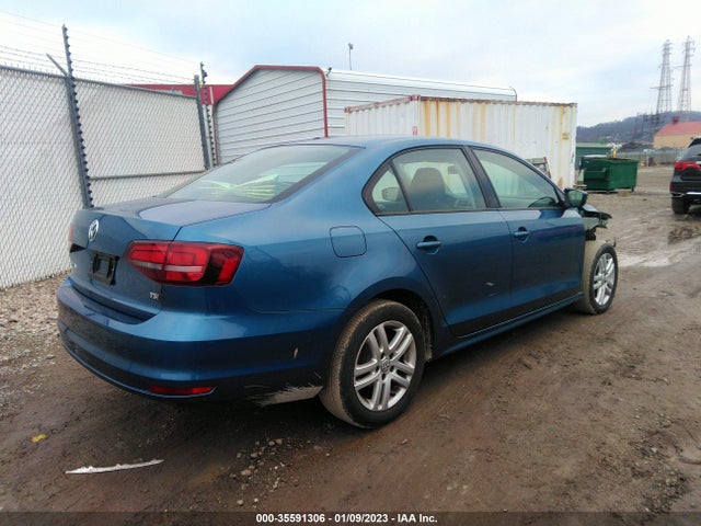 2018 Volkswagen Jetta, VIN: 3VW2B7AJ7JM259485