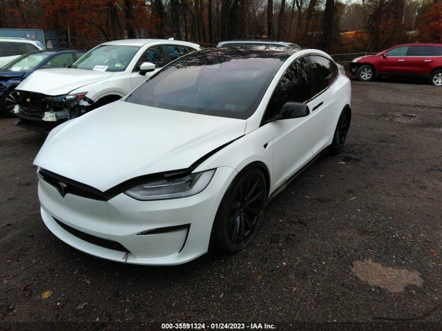 2022 Tesla Model X, VIN: 7SAXCBE61NF331390