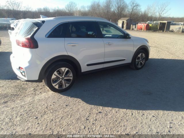KNDCE3LG1N5123129 KIA Niro Ev Ex Premium