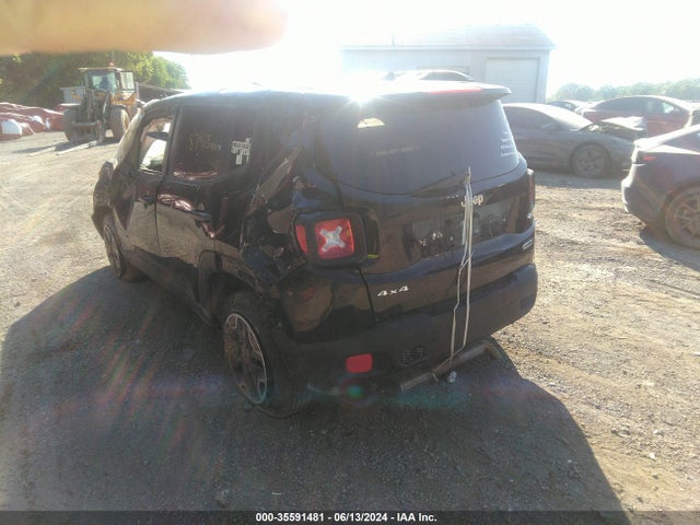 Jeep Renegade Latitude 2015 ZACCJBBT1FPC14222 Image 3