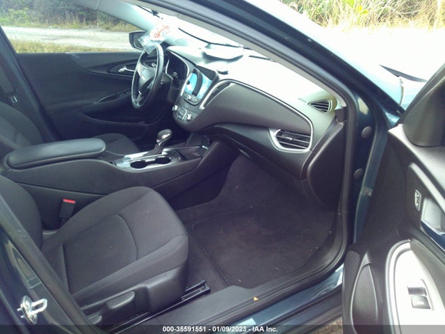 Chevrolet MALIBU RS 2021 1G1ZG5ST2MF047422 Image 5