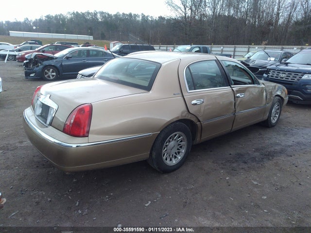 Lincoln Town Car 1998 1LNFM82W0WY726896 Image 5