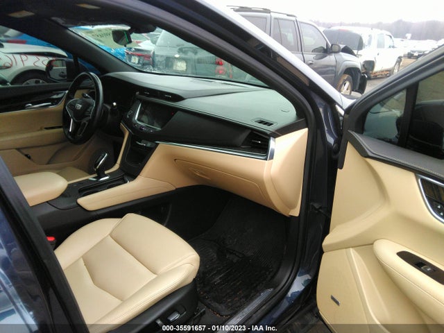 2018 Cadillac XT5, VIN: 1GYKNARS2JZ241327