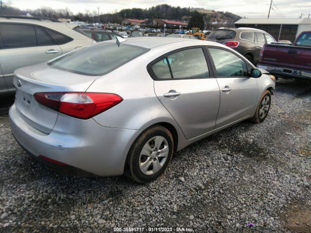 KNAFX4A66E5187963 KIA FORTE LX