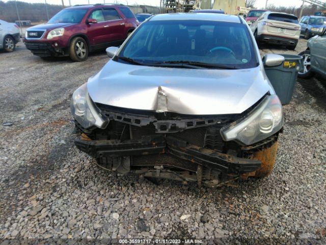 KNAFX4A66E5187963 KIA FORTE LX