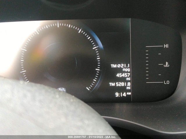 YV4102RKXJ1018762 Volvo XC60