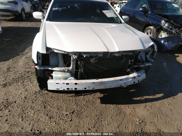 2015 Chrysler 300, VIN: 2C3CCAAG1FH785840
