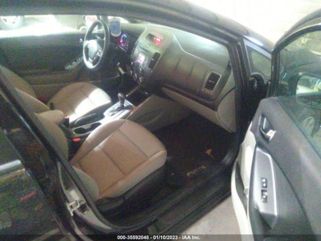 KNAFX4A67G5558194 KIA FORTE LX